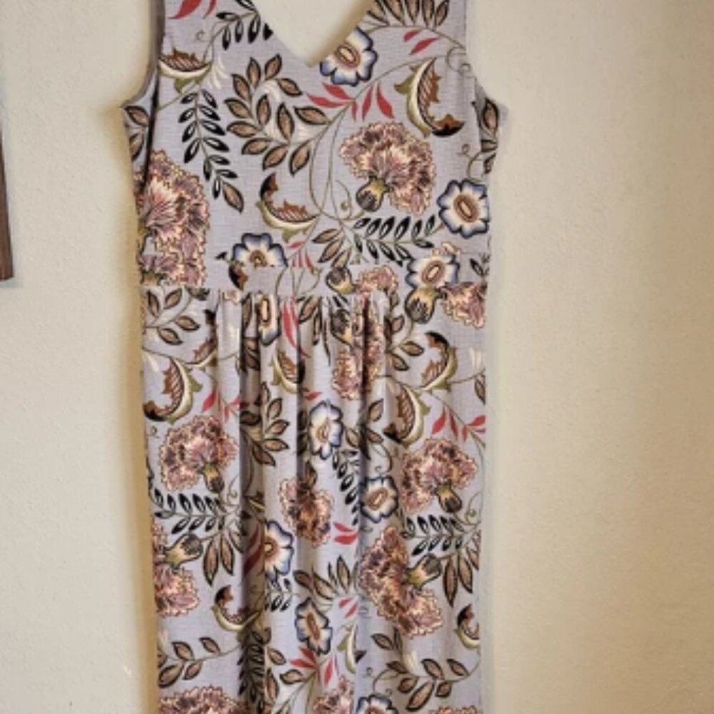 Christopher and Banks NWT Floral Sleeveless V Neck Midi Dress Career Sz M